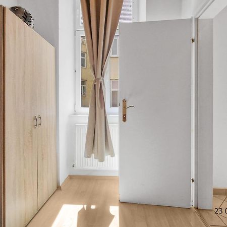 Four-Bedroom, Four King-Size Comfort Wiedeń Zewnętrze zdjęcie