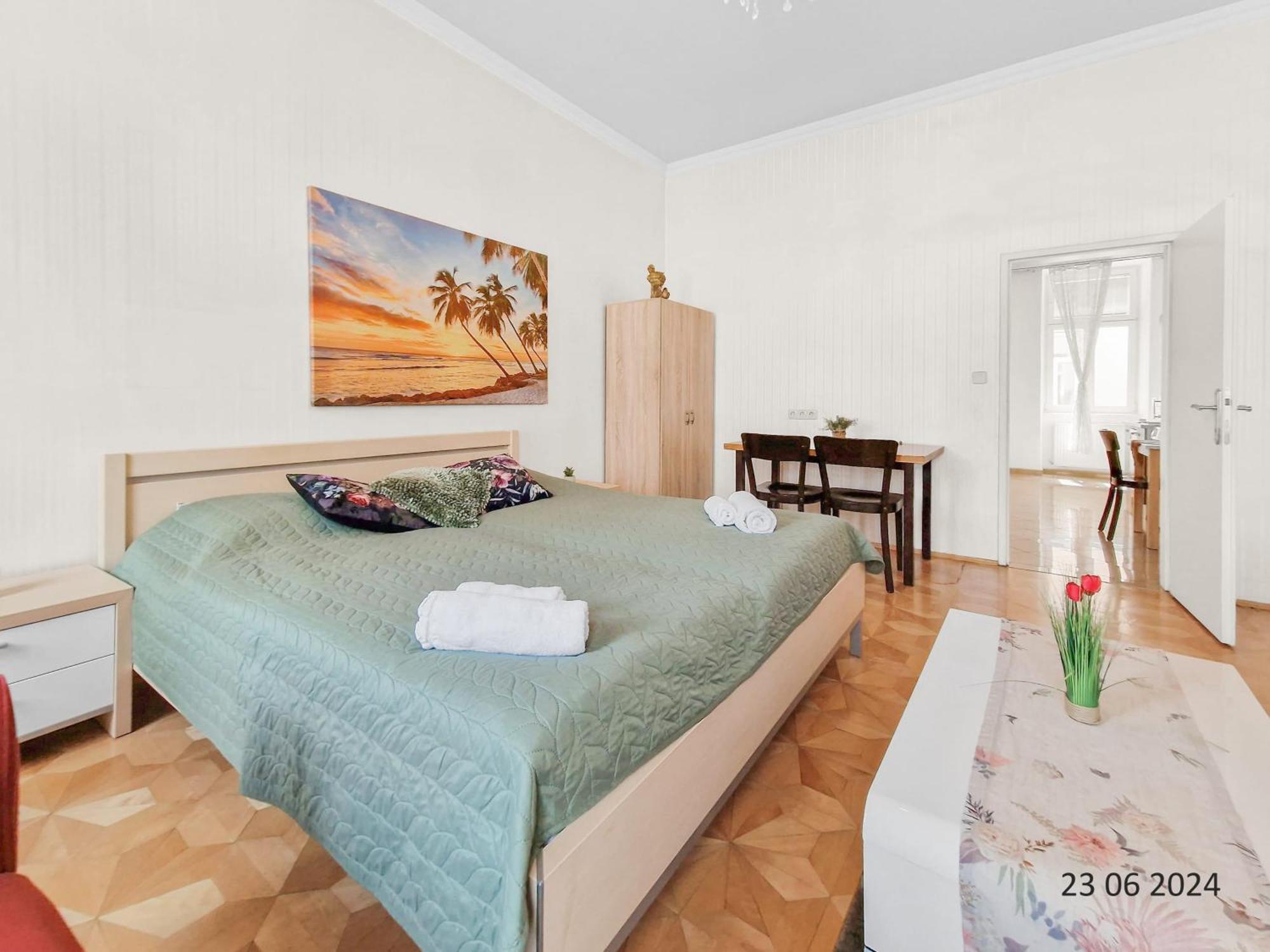 Four-Bedroom, Four King-Size Comfort Wiedeń Zewnętrze zdjęcie